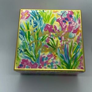 NWT - Lilly Pulitzer Fan Sea Pants Lacquer Box
